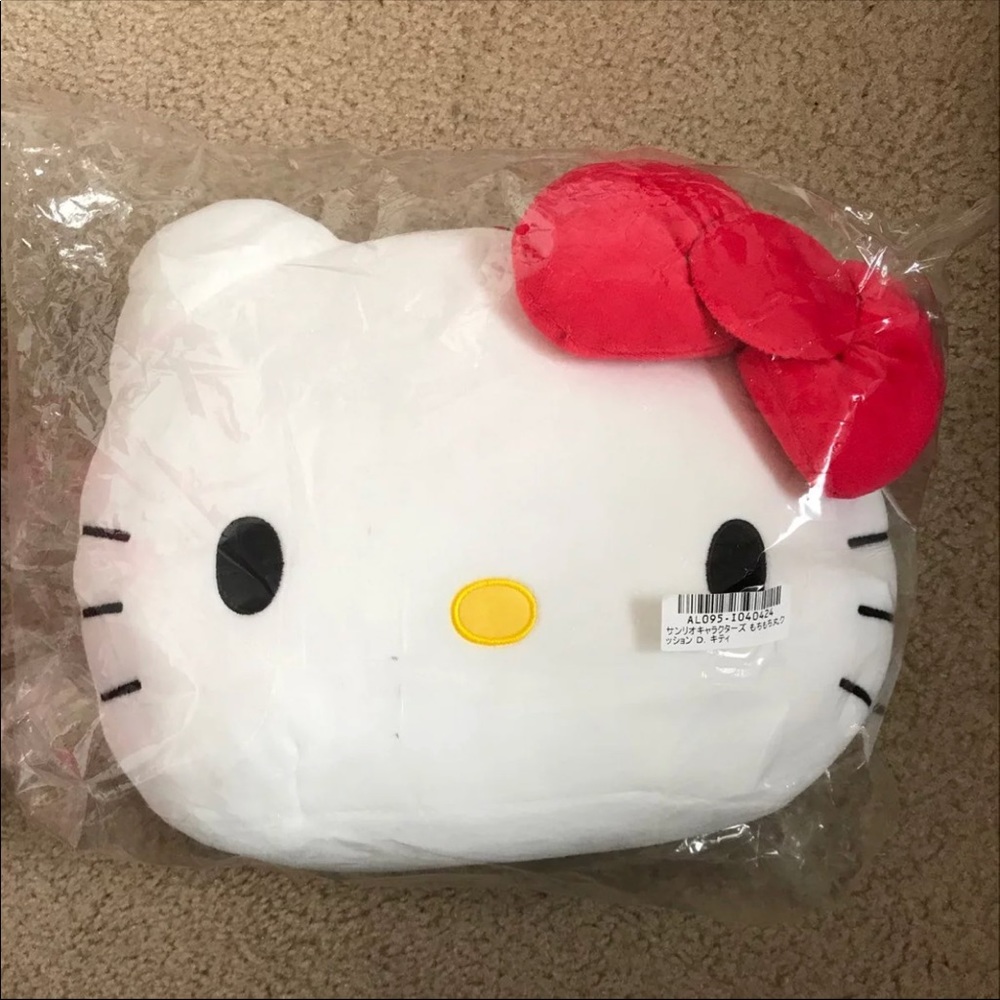 Sanrio Hello Kitty Plush Cushion